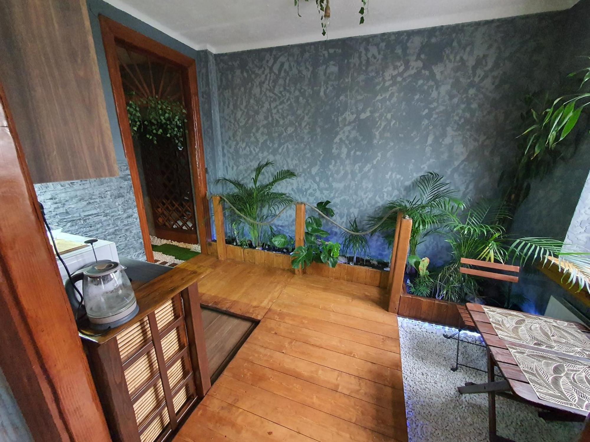 Tropicana Jacuzzi Apartment Krasków Exterior foto